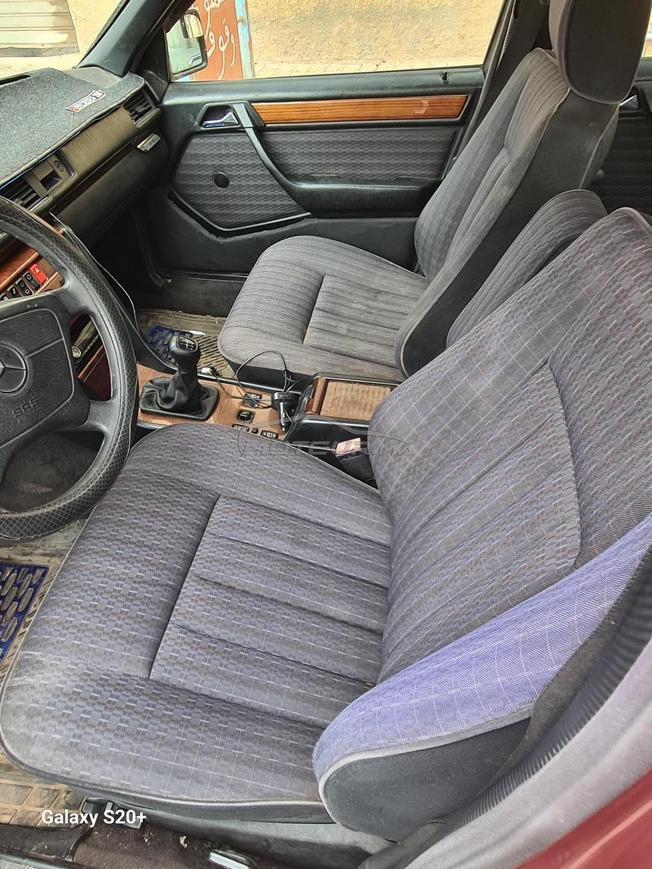 Mercedes-Benz250