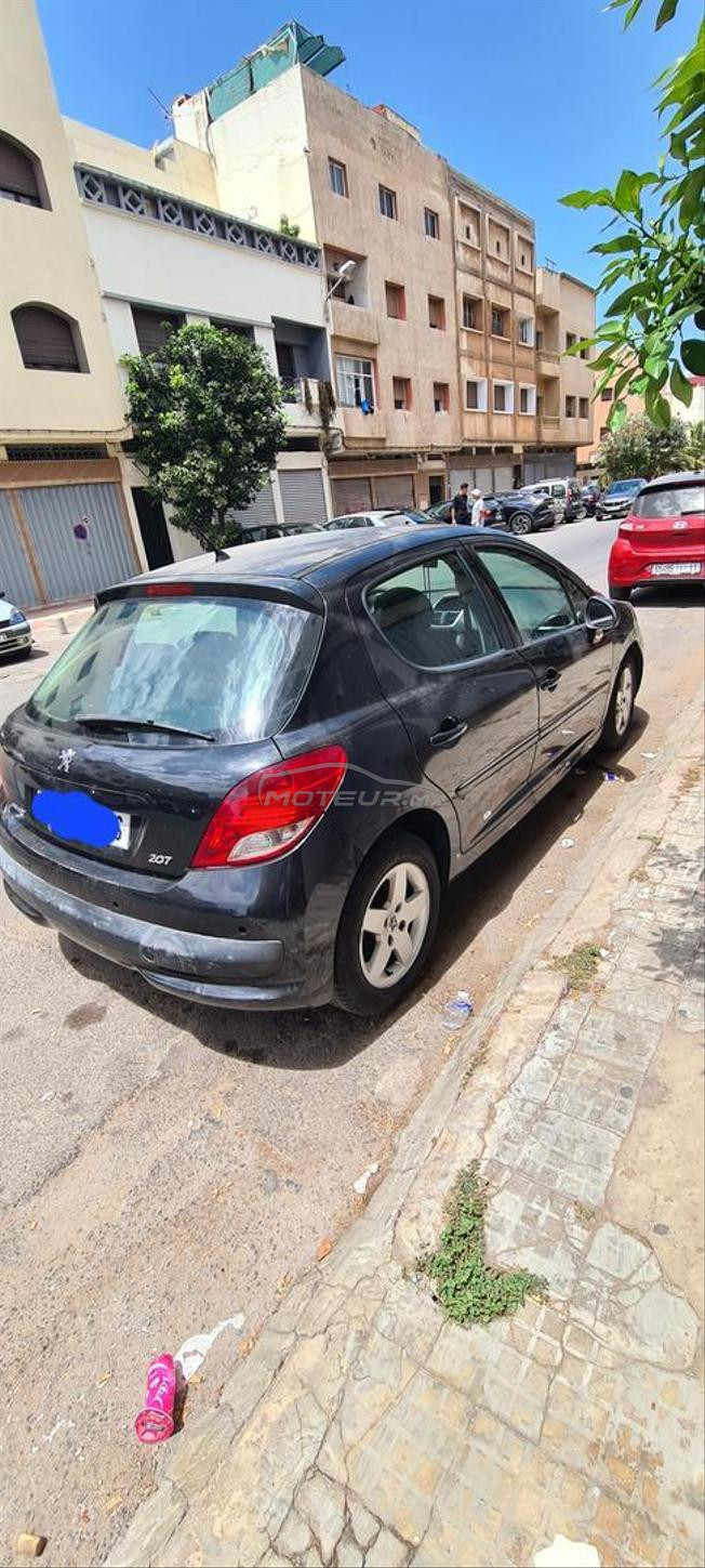 سيارات للبيع