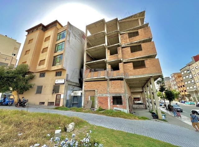Immeuble R 4 double façade Tanger Marjane Stade   - 2