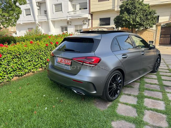 MERCEDES-BENZ A180d AMG