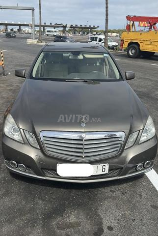 Mercedes-benz e250