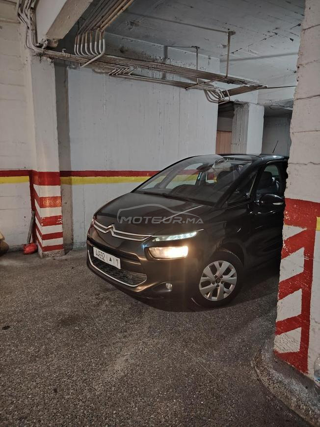 très belle voiture économique confortable 150cv