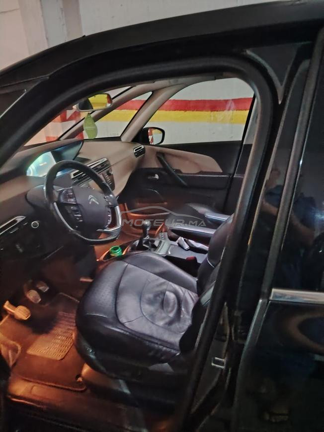 très belle voiture économique confortable 150cv
