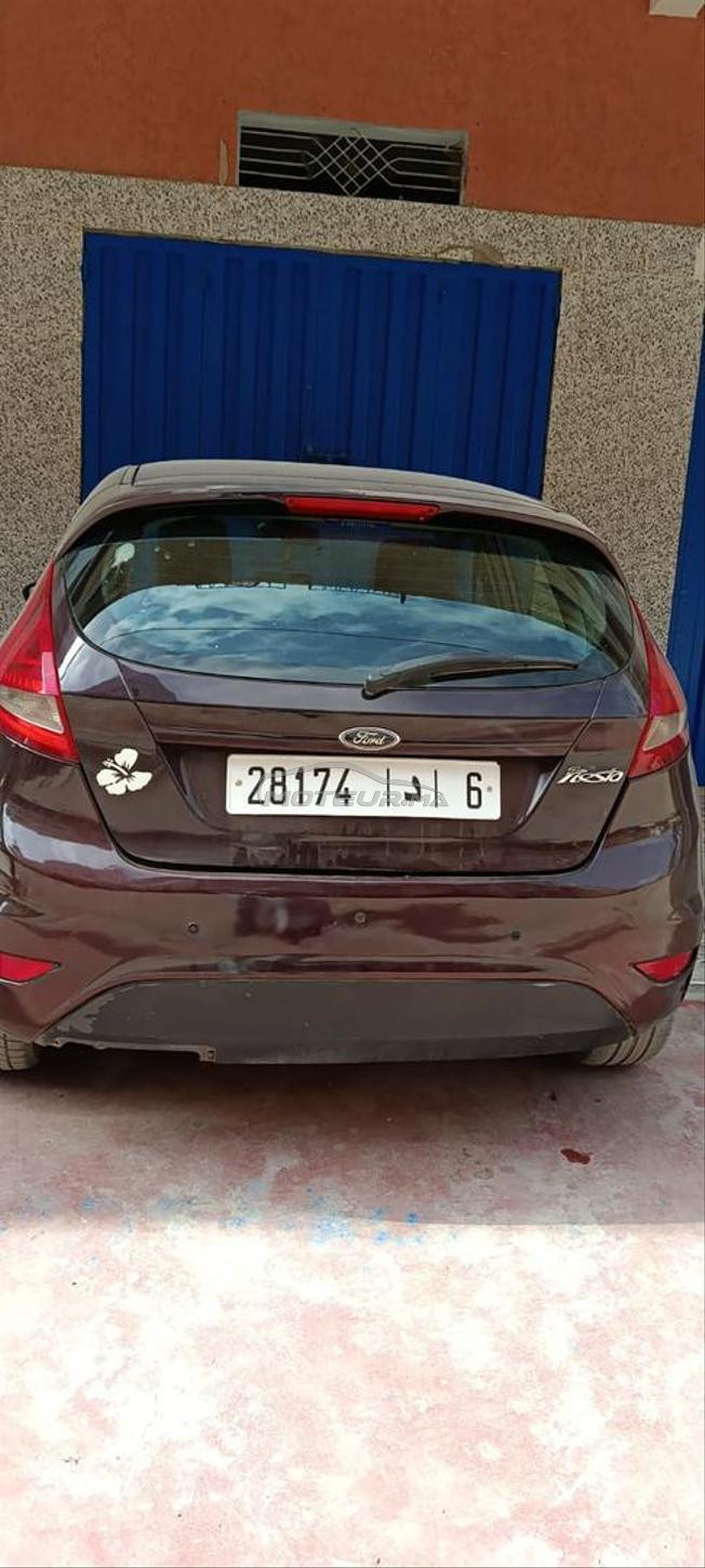 Ford fiesta essence 7 chv 2010