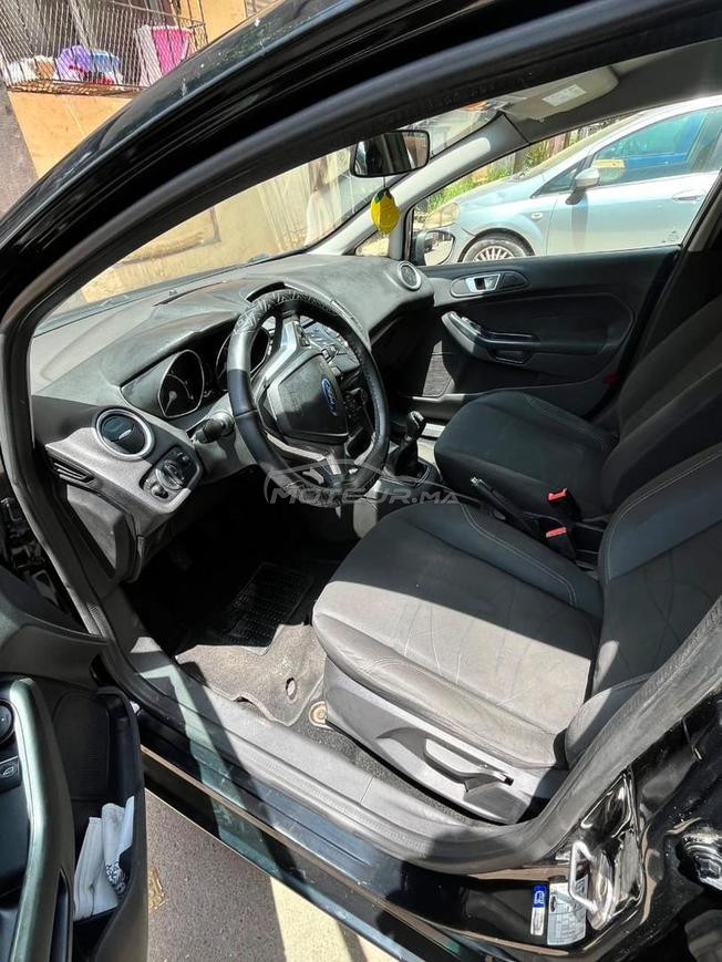 Ford fiesta essence 7 chv 2010