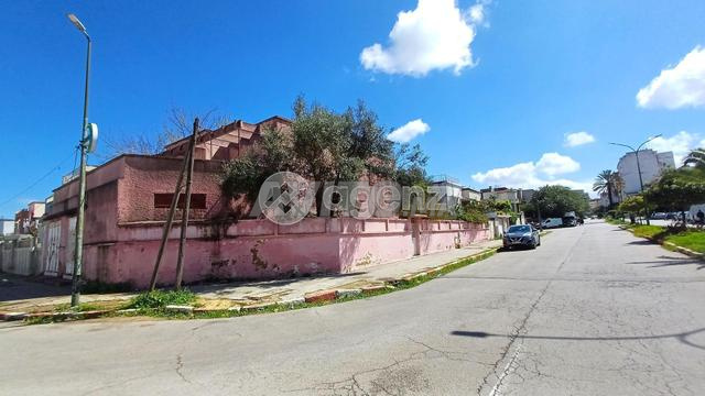 MEK-ME-1075 - Villa à vendre à El Menzeh