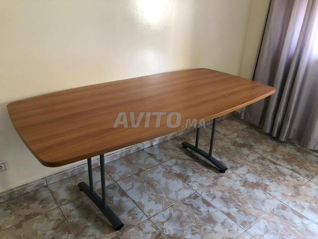 Bureau et tableau... - 2
