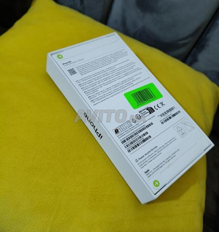 iPhone 16e, Noir, 128 Go - 2