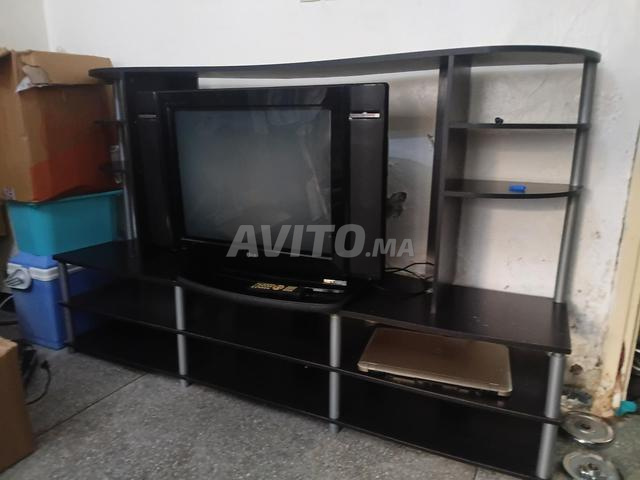 Meuble TV disponible à Diour Jamaa - 2