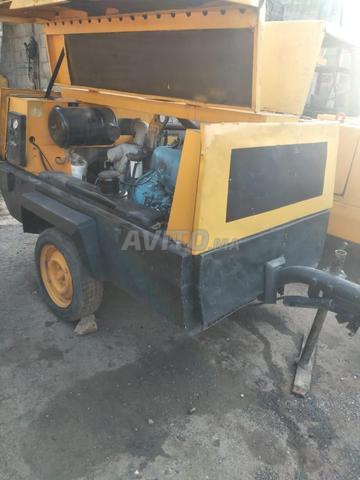Compresseur Atlas Copco 3 cylindres