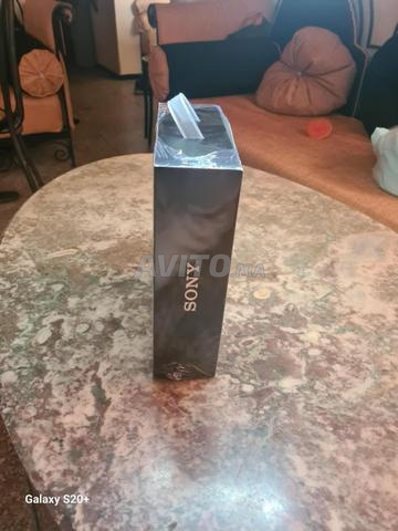 سماعة رأس من ماركة Sony - 2