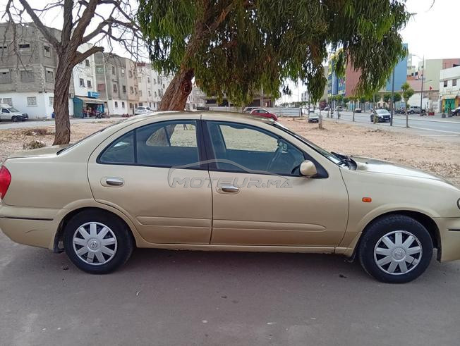 Nissan Sunny 