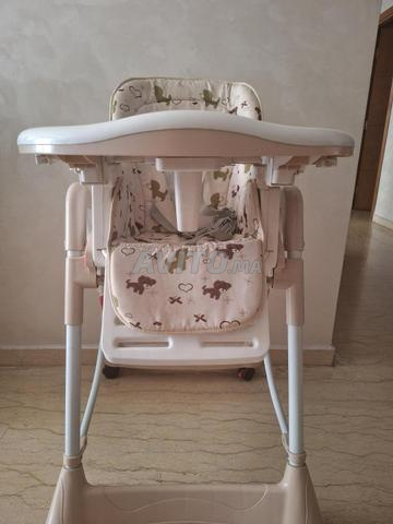 Chaise haute bébé - 2