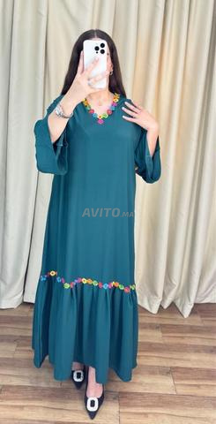 Vêtements pour femmes neufs - 2