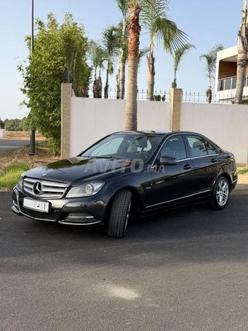مرسيدس C220 أفانت جارد - 2