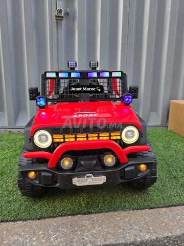 LA VOITURE JEEP MINI - 2