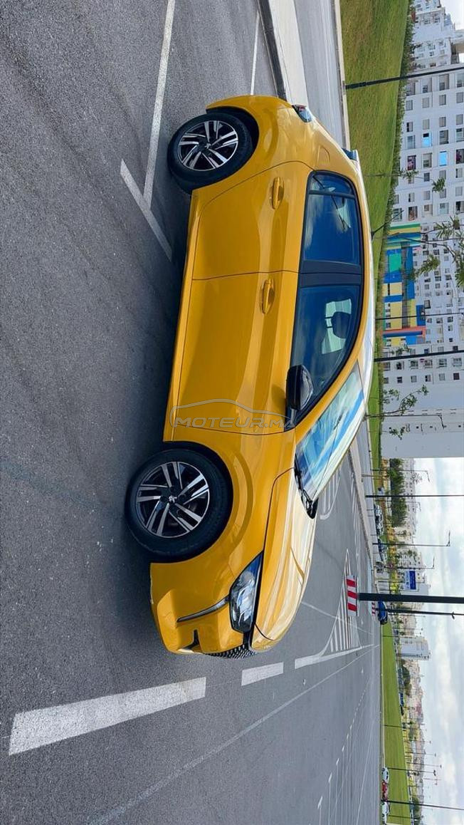 Peugeot 208 3amra km 80000 