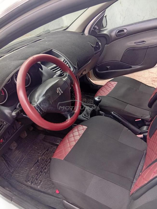 Peugeot 206 Blanche en bon etat