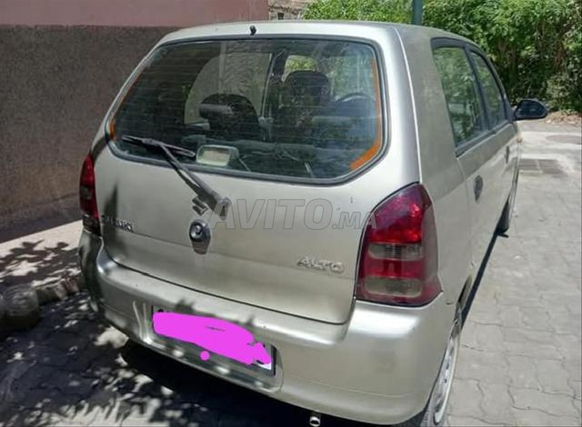 Voiture Suzuki Alto à vendre - 2