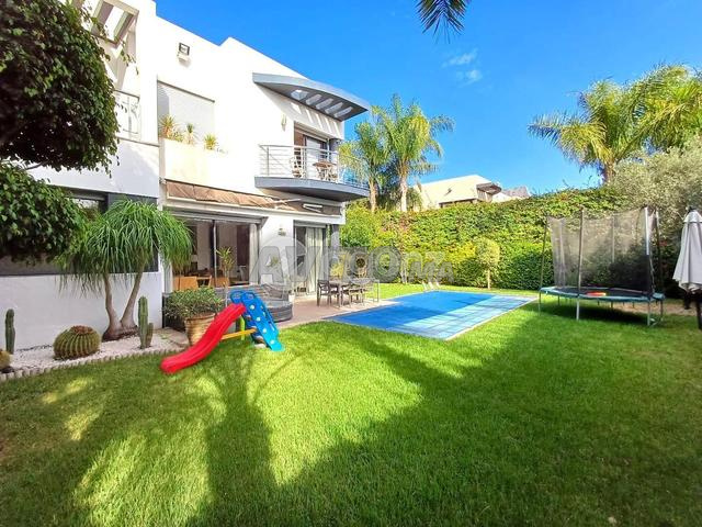 BOU-BO-1007 - Villa à vendre à Bouskoura
