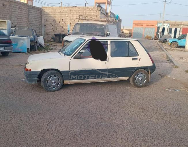 سيارة مستعملة سوبر 5 1986 في حالة جيدة 