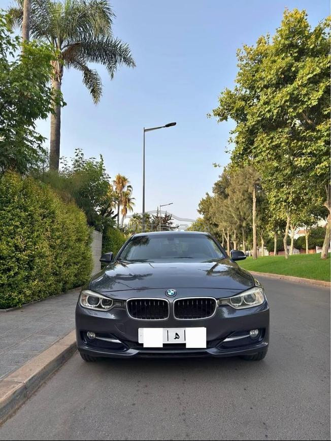 BMW Série 3 F30 318d – 2015
