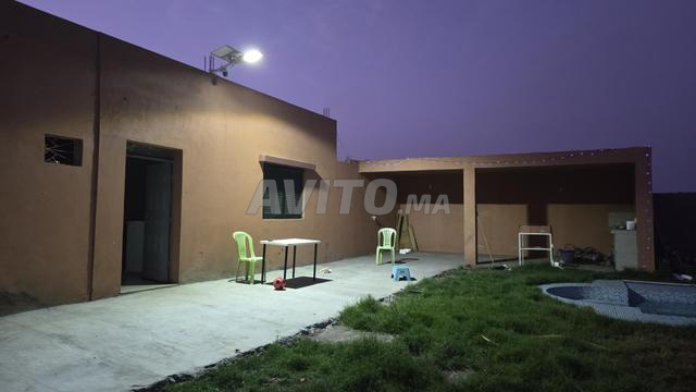 مزرعة بمنزل ومسبح للإيجار - 2