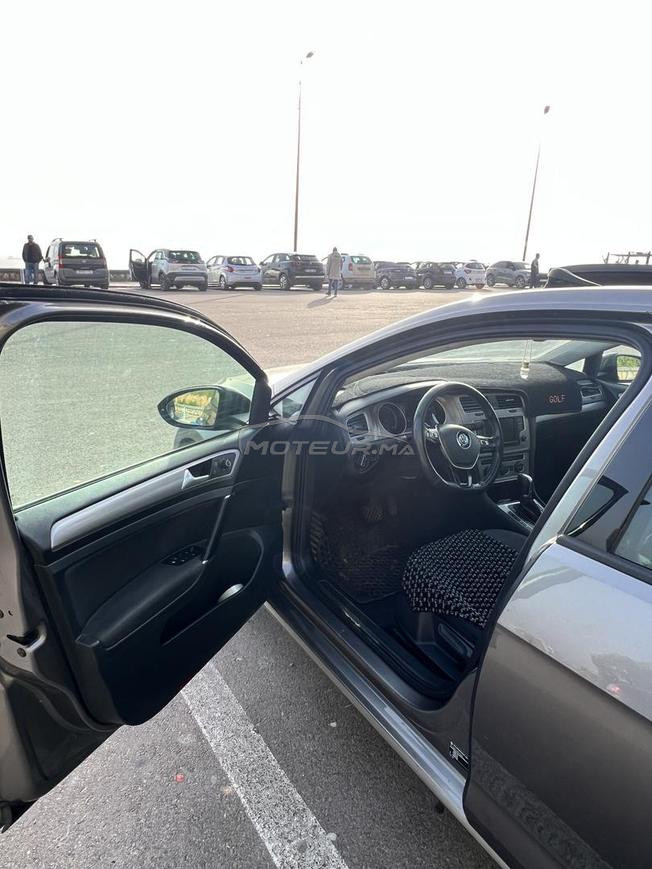 je met en vente une belle voiture  vw golf 7 