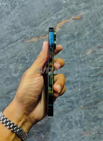 iPhone 13 Pro neuf 93% batterie - 2