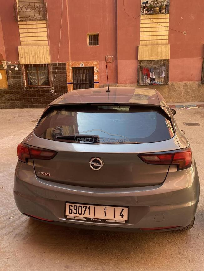 Opel Astra Diesel Automatique 2021 à Casablanca
