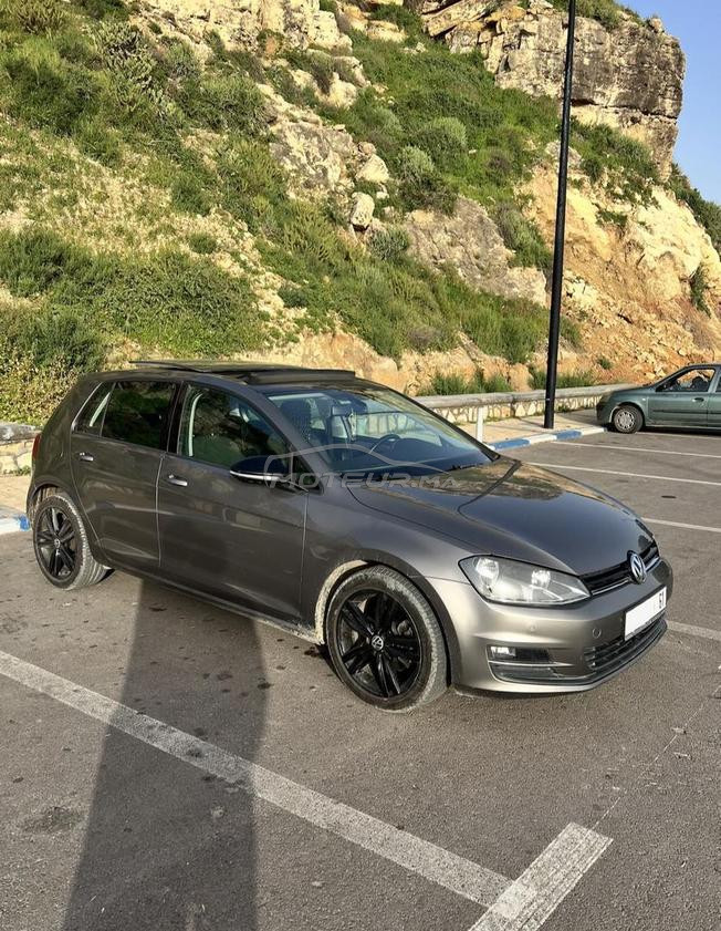 je met en vente une belle voiture  vw golf 7 