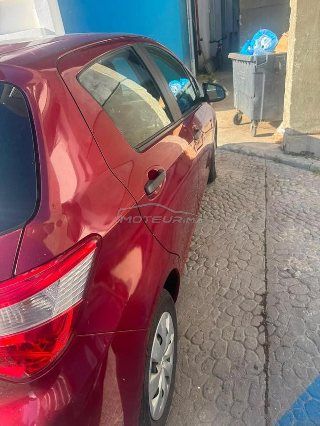 Toyota yaris en très bonne état 