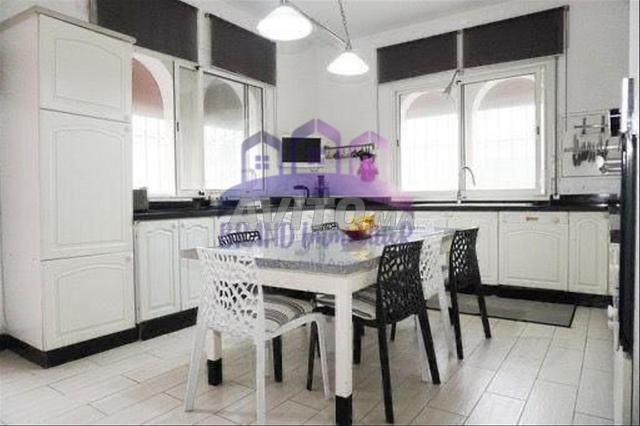 Belle villa de 895m² à vendre à Bella vista - 2