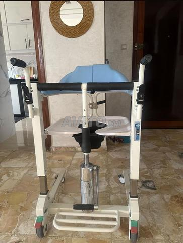Fauteuil roulant de transfert hydraulique