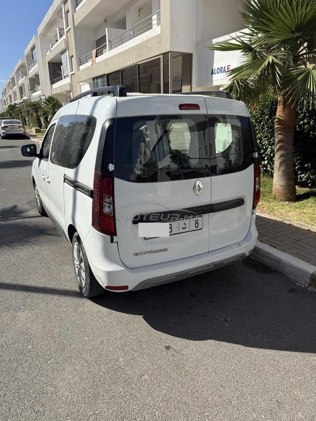 renault express 
