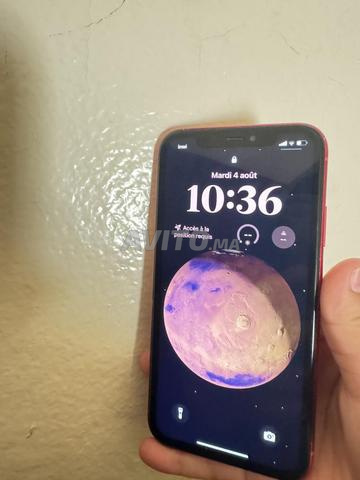 iPhone XR 128 Go - 2