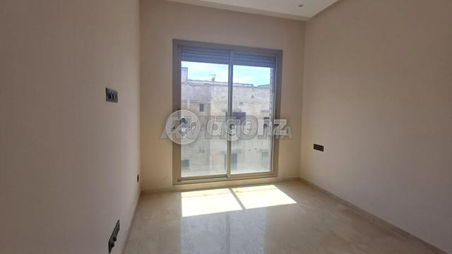CMN-SI-1970 - Appartement à vendre à Ziraoui - 2