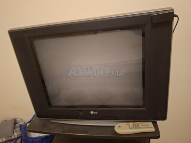 Téléviseur LG 21FS8RG - Écran 21 - Fonctionnel