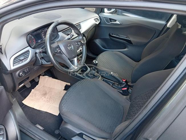 voiture très neuf 