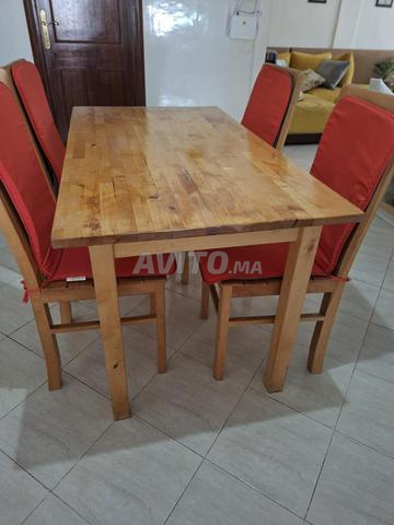 Salle à manger en bois massif IKEA - 2