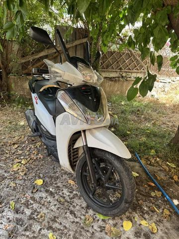 Scooter Honda sh300i - 2