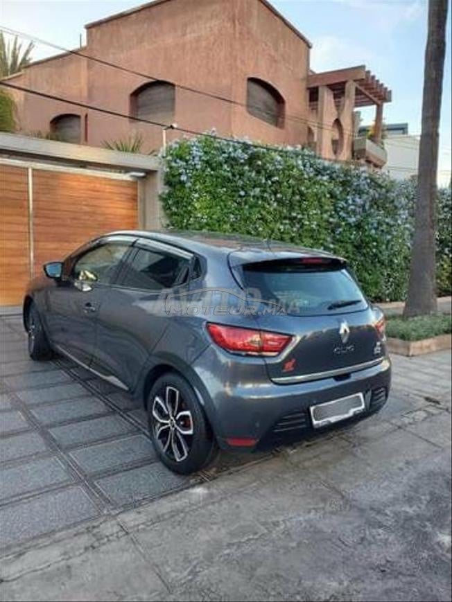 Renault Clio Diesel Automatique 2018 à El Jadida