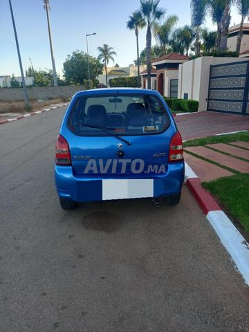 Suzuki Alto Modèle 2010 - 2