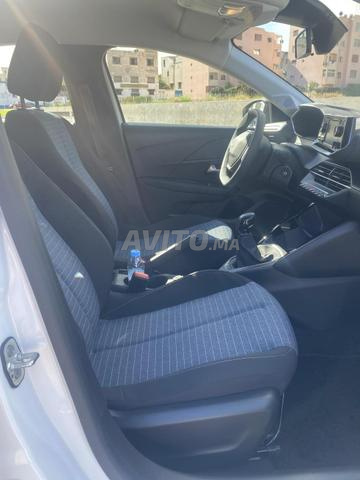 Peugeot 208 Like Essence WW - 2