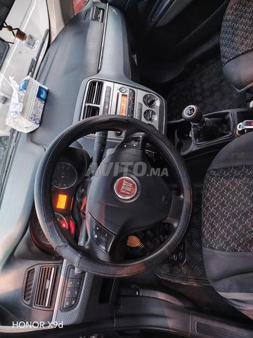 Voiture très belle - 2