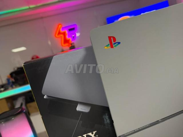 Ps5 Slim édition limitée 30Years 2TB stockage - 2