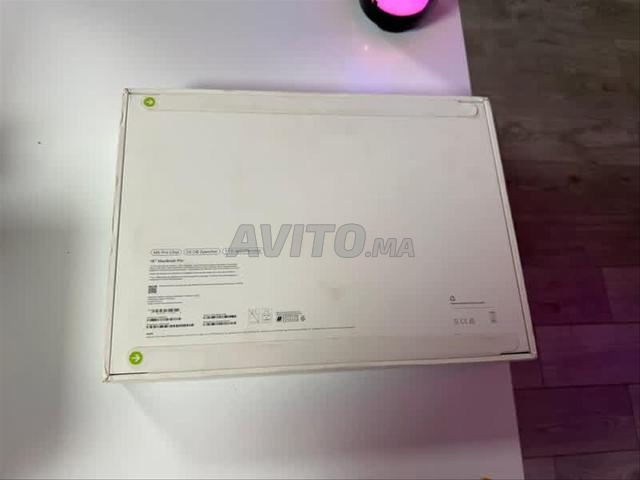 Macbook Air 13 M5 16Go RAM 512Go Neuf - 2