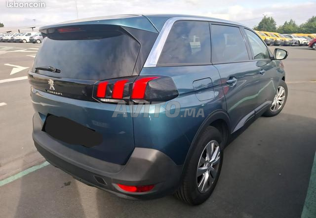 بيجو 5008 ديزل أوتوماتيك 2019 في القارة - 2