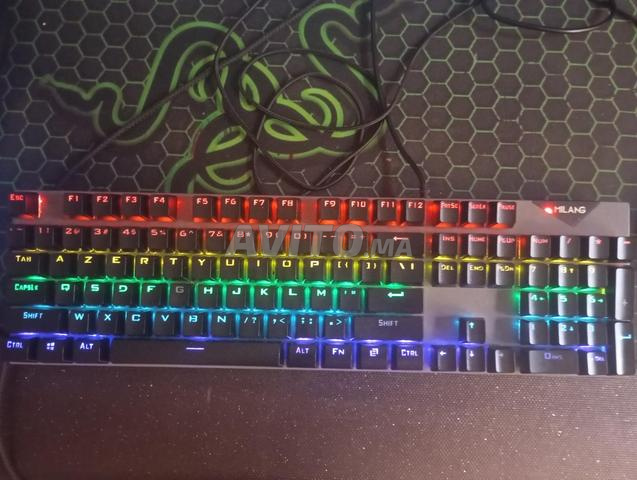 Clavier mécanique RGB - 2
