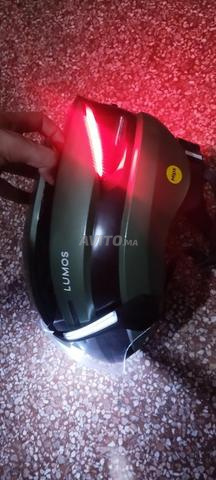 Casque Lumos avec éclairage et signaux - 2